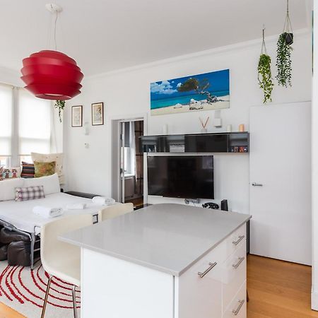 Homely 1 Bedroom Apartment In The Heart Of Vibrant Camden London Kültér fotó
